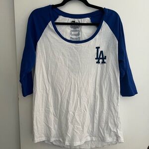 New Era Los Angeles Dodgers 3/4 Sleeve tshirt